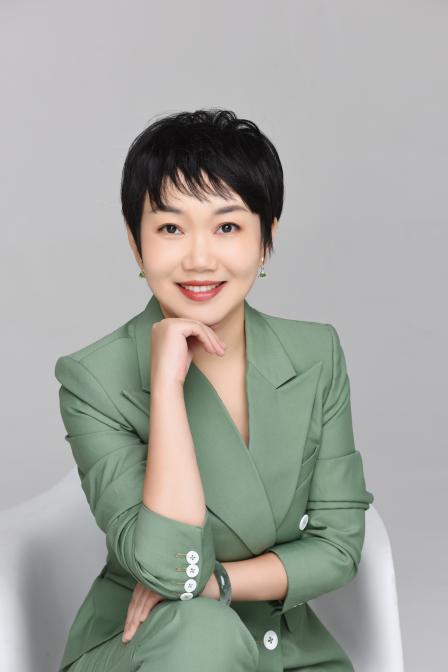 德才兼備——六維職業(yè)化塑造